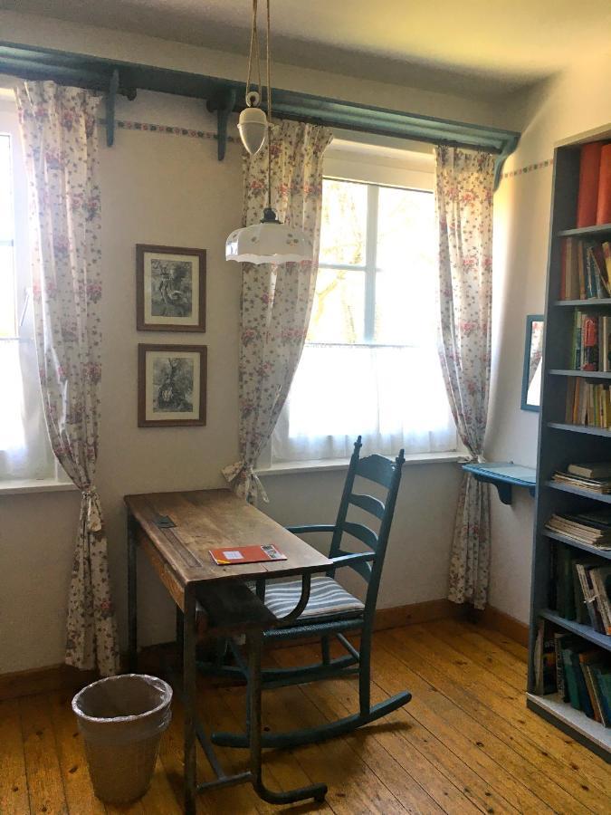 Privatzimmer Alte Schule Suderburg エクステリア 写真