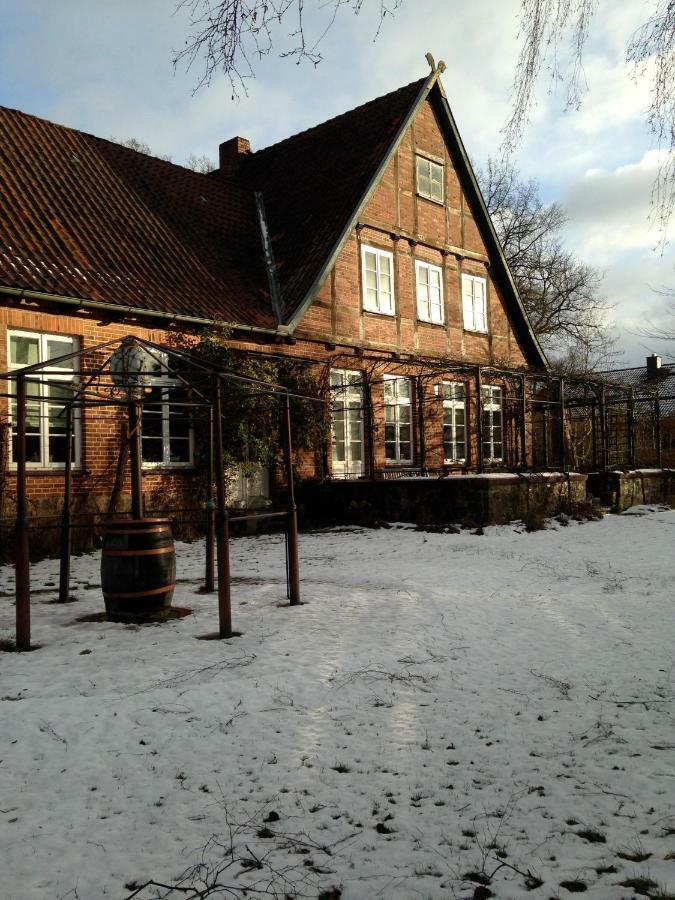 Privatzimmer Alte Schule Suderburg エクステリア 写真